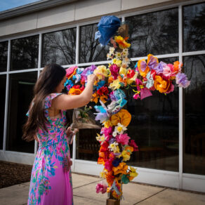 Easter_decoratedCross