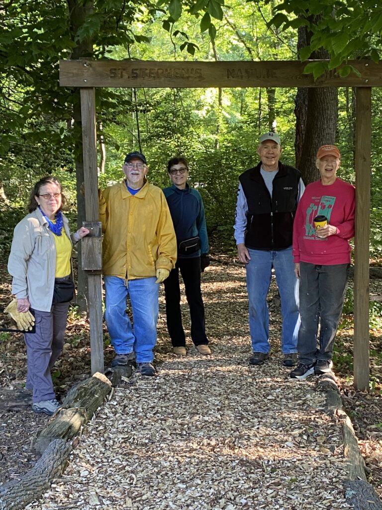 Earthkeeper volunteers